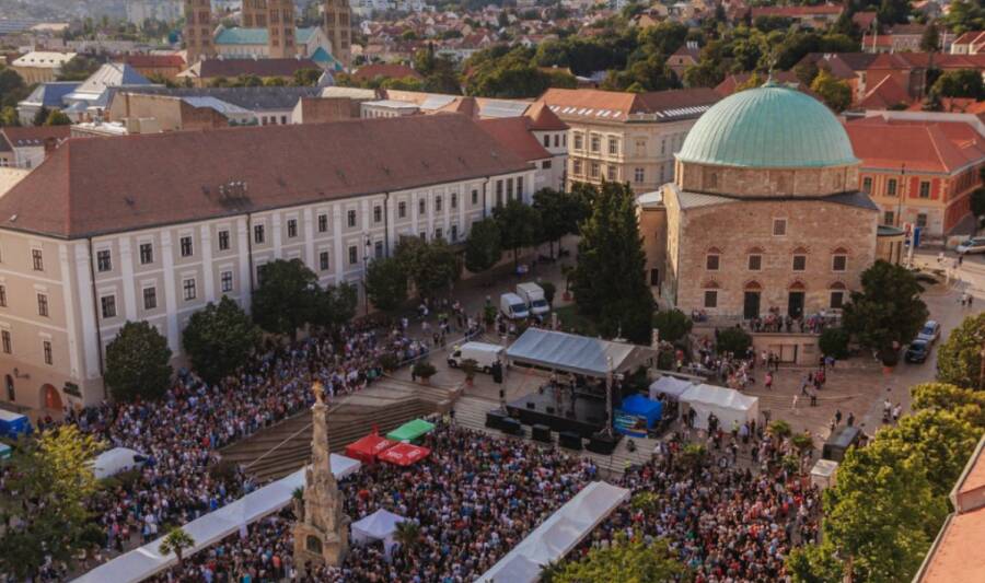 Jobb Pécsen, mint Párizsban egyetemistának lenni