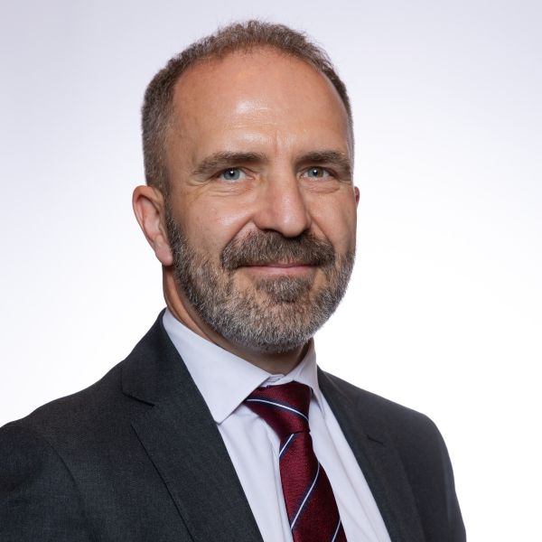 Dr. Bihari Péter Dr. Bihari Péter