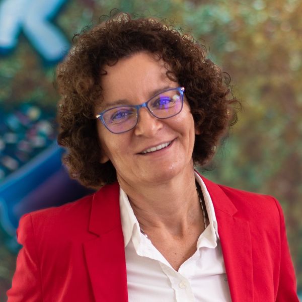 Prof. Dr. Horváth Zita Prof. Dr. Horváth Zita