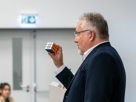 Szoftverrel formált prémium jármű a jövő útján: BME×JLR TechDays2025