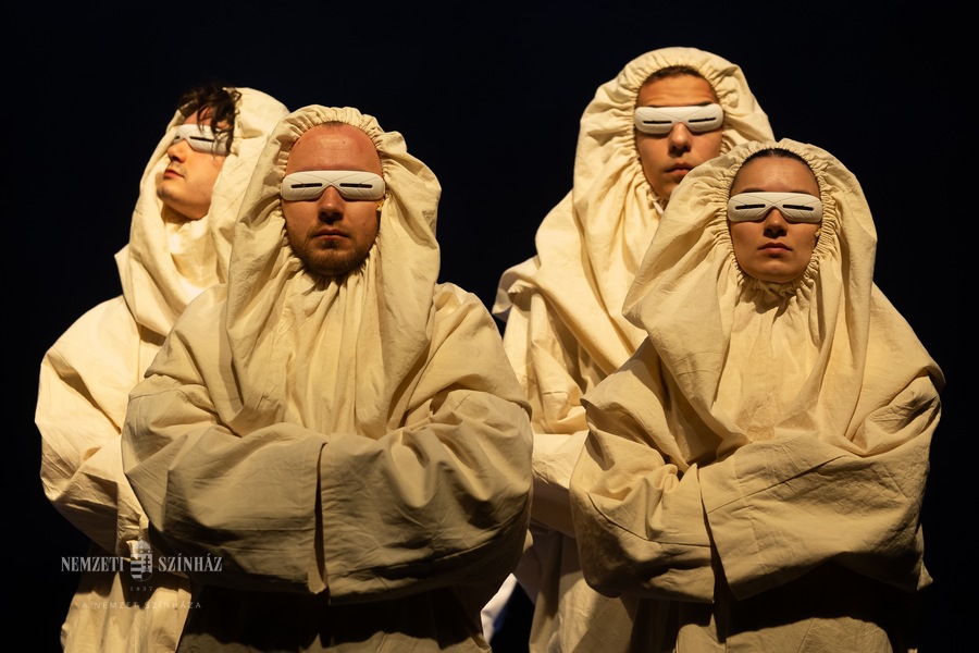 VOLTAIRE: CANDIDE fotó