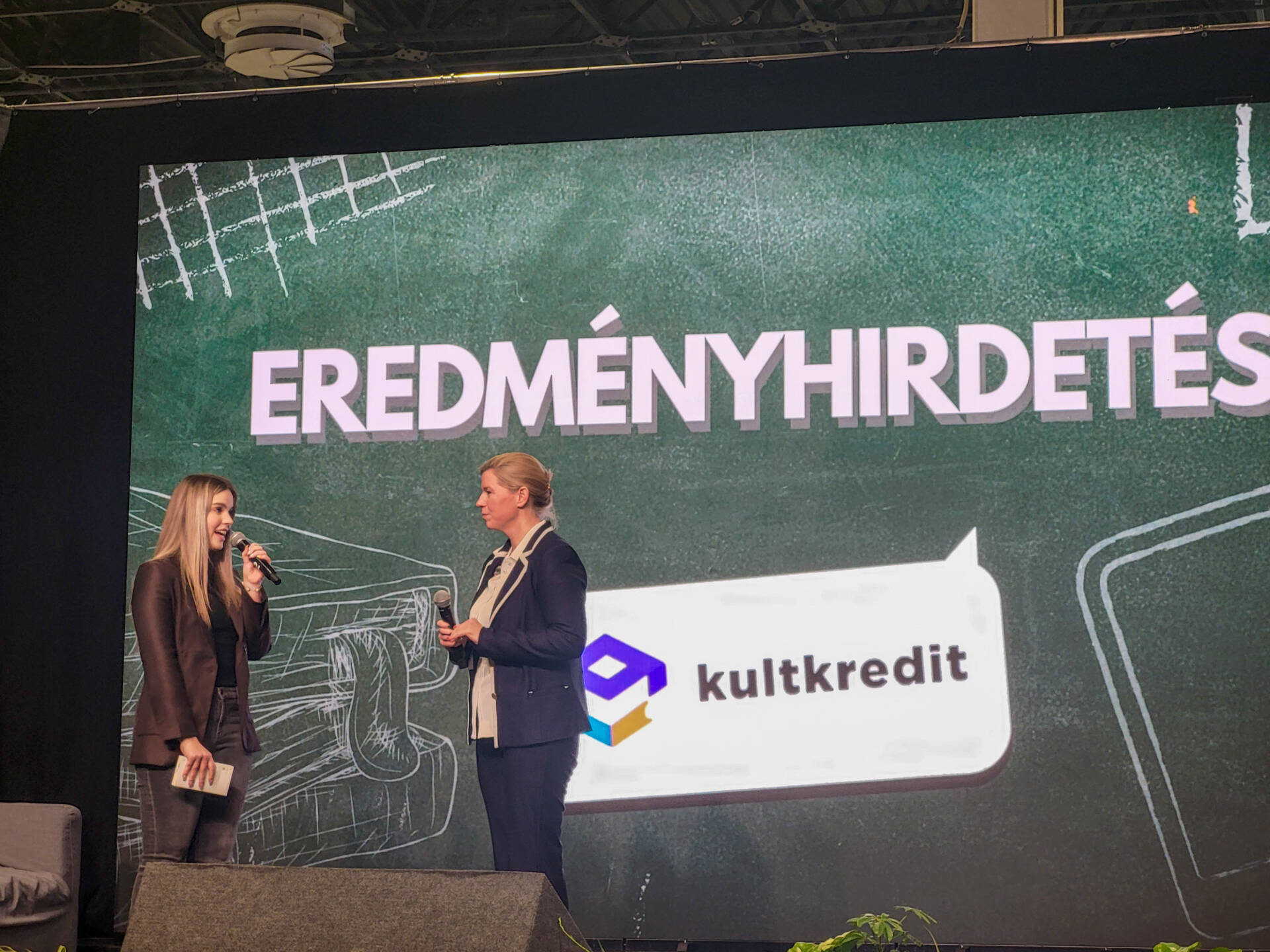 KultKredit nyereményjáték – Ünnepélyes díjátadó az Educatio Kiállításon fotó