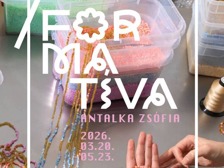 Antalka Zsófia és Hocza-Szabó Marcell tárlatvezetése a /formatíva című kiállításon fotó